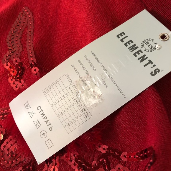 🦀2/$25 NWT! European Sequin Feather Sweater! - Picture 8 of 10